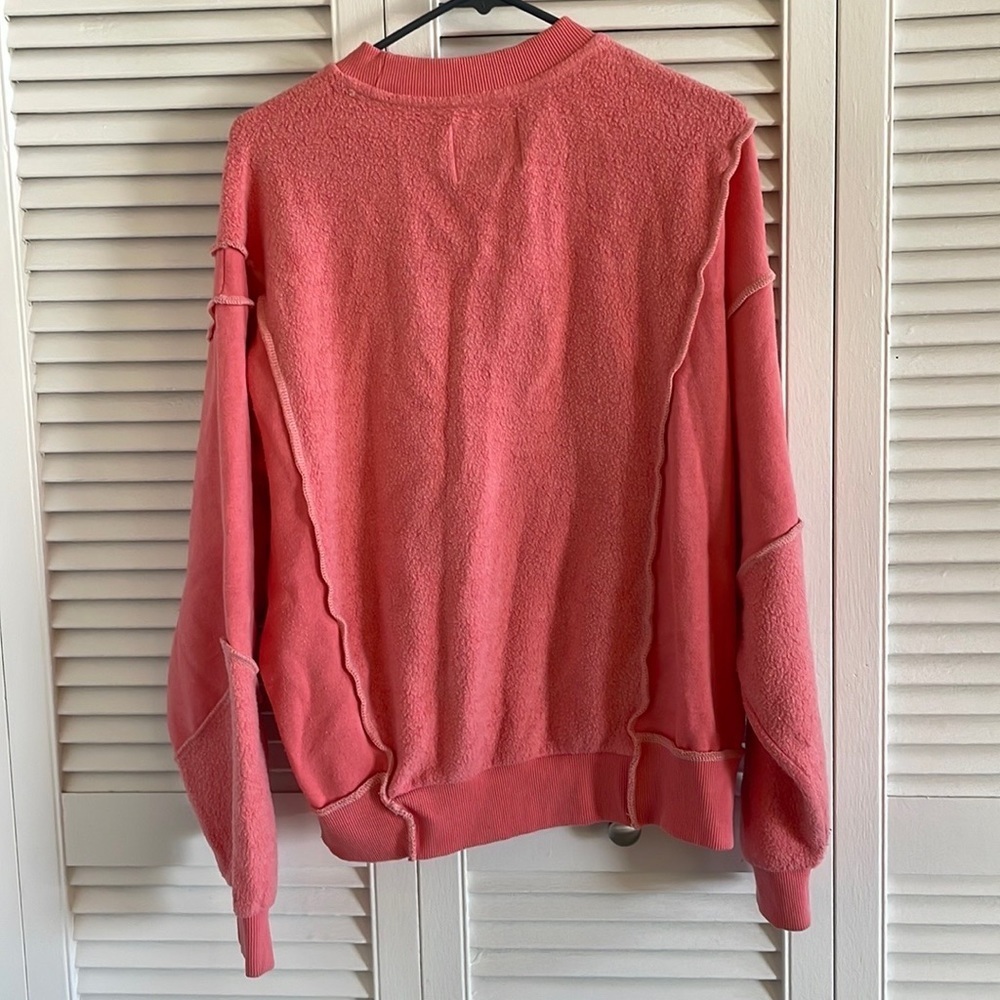 BDG Quincy Pullover Crewneck‎ Sweatshirt - EUC - Picture 4 of 4